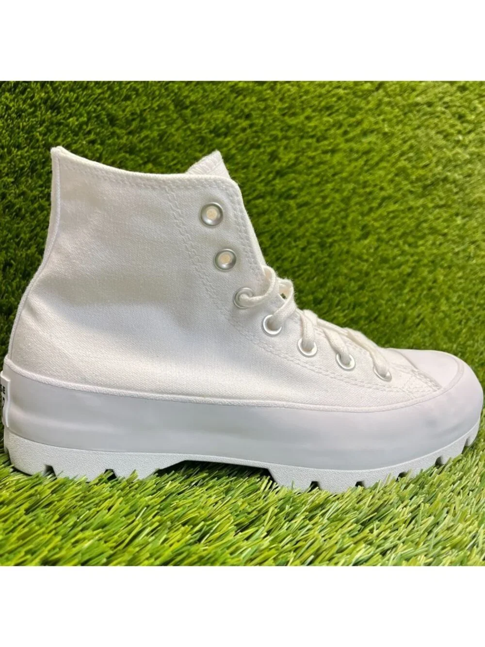 Converse Chuck Taylor All Star Lugged Hi Womens Size 8 Athletic Shoes Sneakers